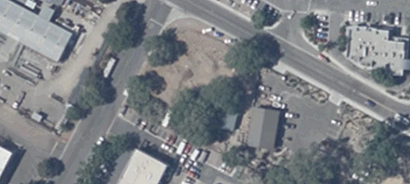 1555 Stanford Way
