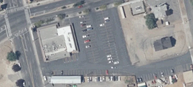 4th St