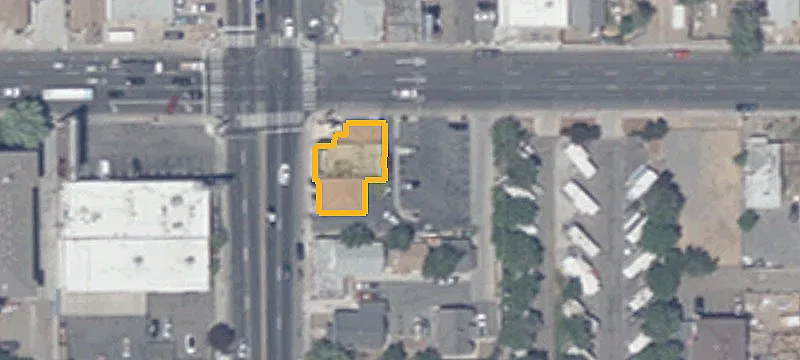 700 2nd St