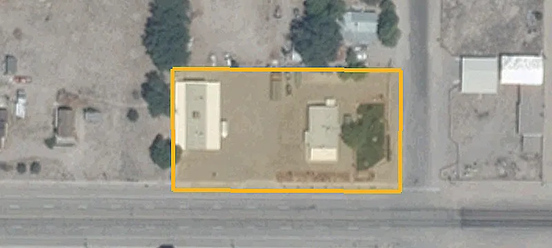 1285 Main St
