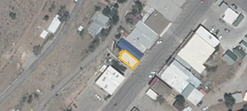 735 Main St
