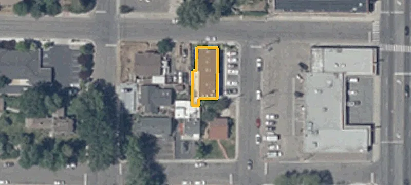 220 John St