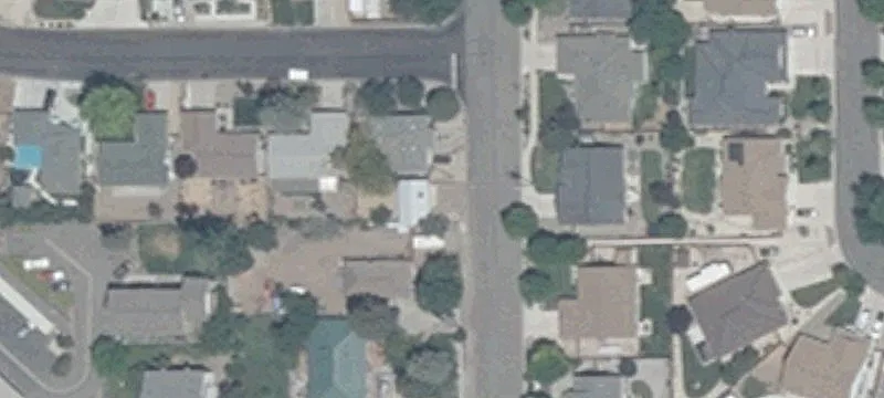 1362 Elges Ave