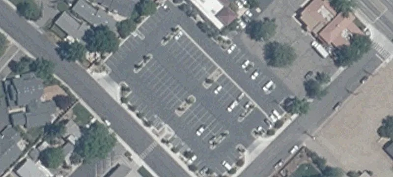 1479 Douglas Ave