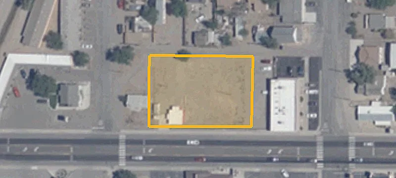 250 Main St