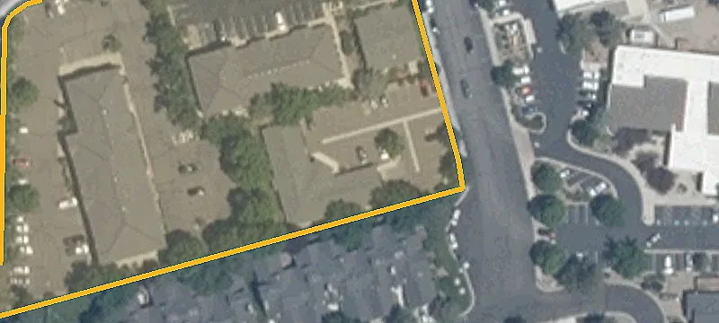1624 Library Ln