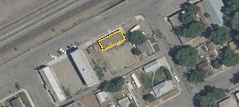 617 Main St