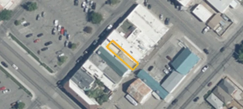 548 Commercial St