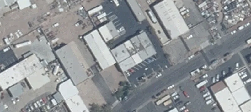 1590 Foothill Dr