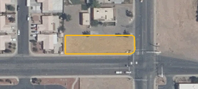 391 Riverside Rd