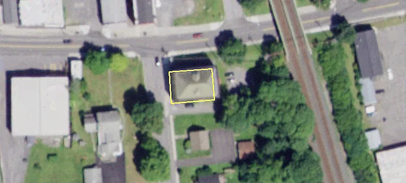 2 Russell Ave