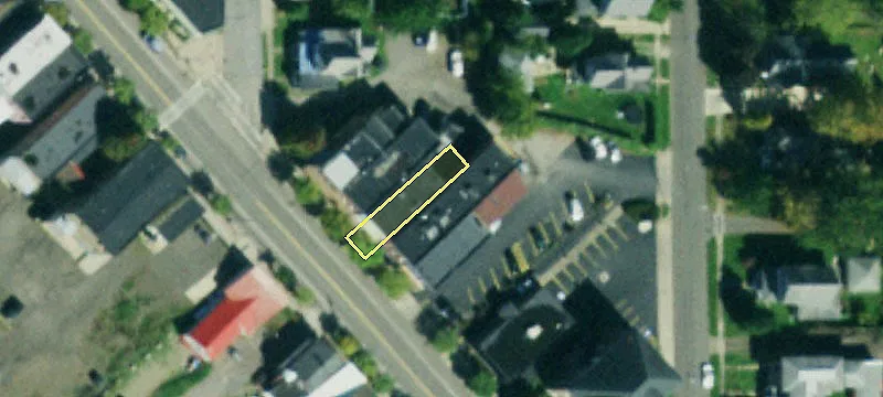 68 Main St
