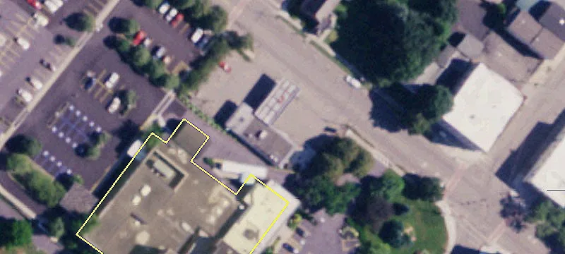 215 Main St