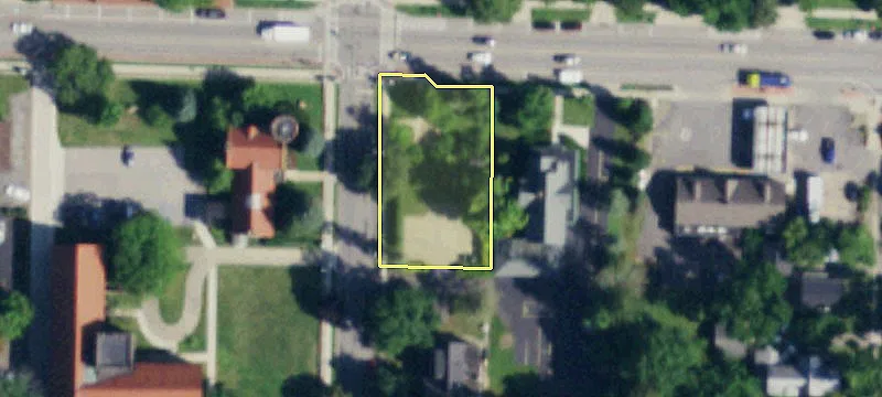 461 Main St