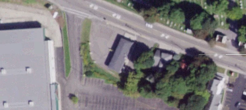 516 Harry L Dr