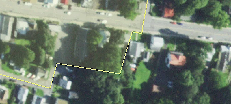 32 Market St