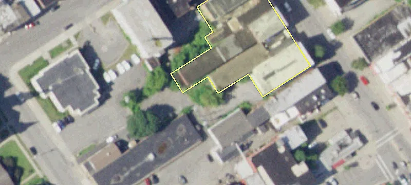 127 Main St