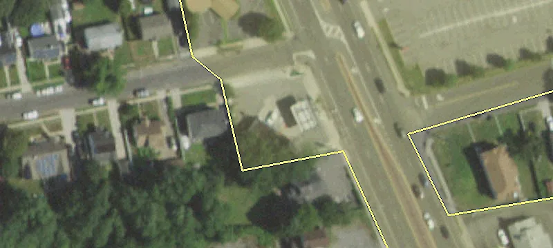 624 Broadway
