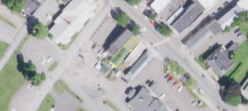 313 Main St