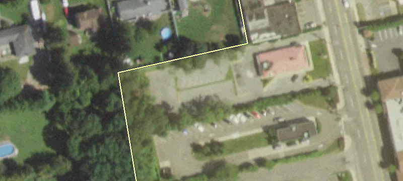 504 Larkfield Rd