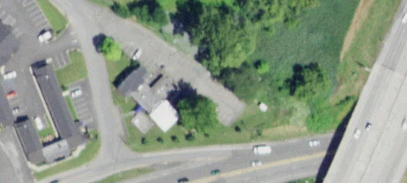 9 Frontage Rd