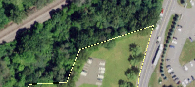 752 Pierce Rd