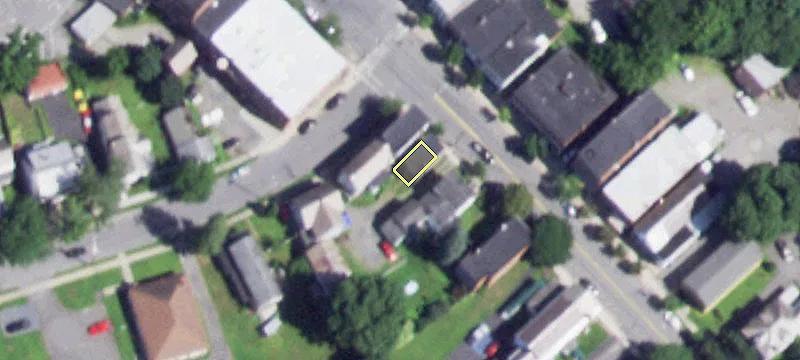 100-102 Main St