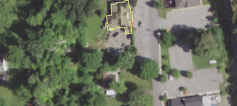 9 Old Tomahawk St
