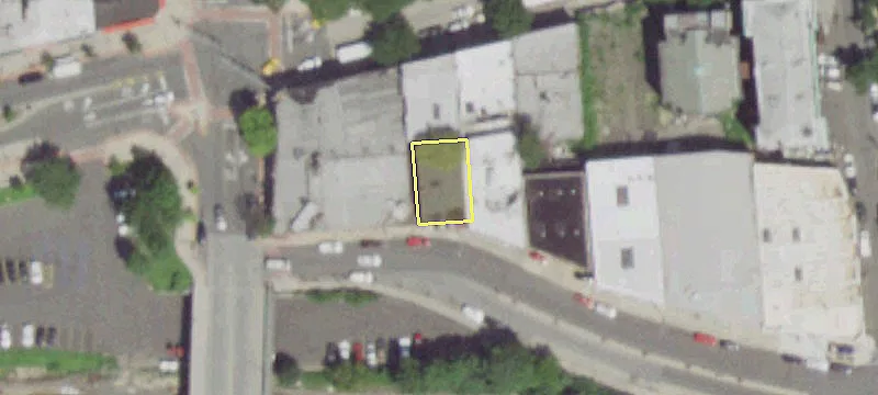 11 Elm Ave