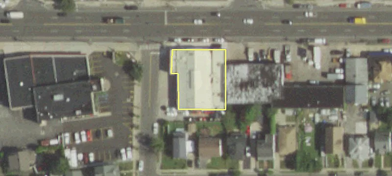 275 Hempstead Tpke