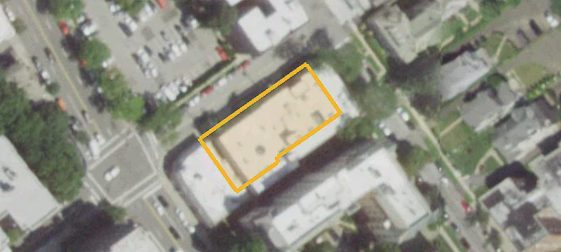 2 Clinton Pl