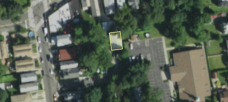9 Alban St