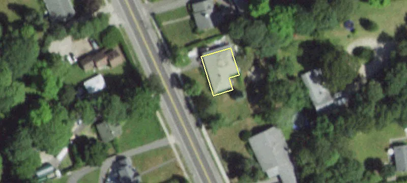 9 Ponquogue Ave