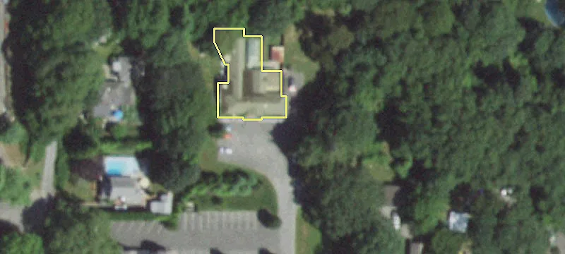 22 Montauk Hwy