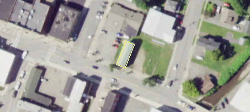 110 Delaware St