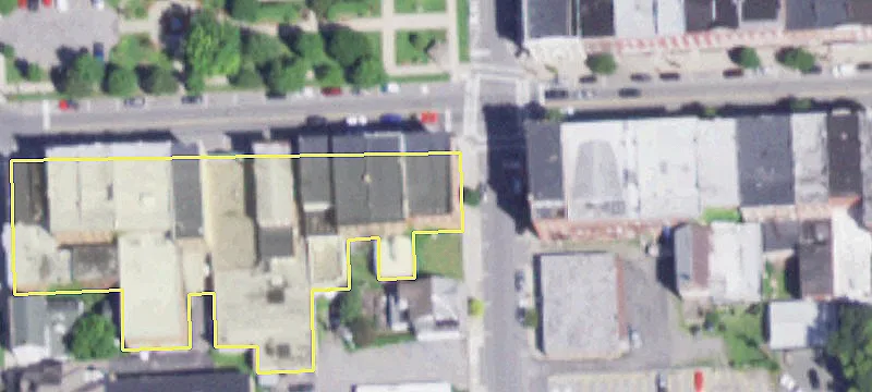 100 Main St