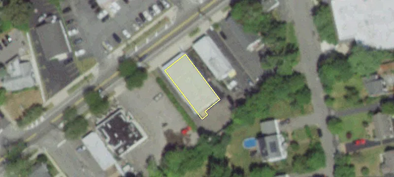 296 Main St