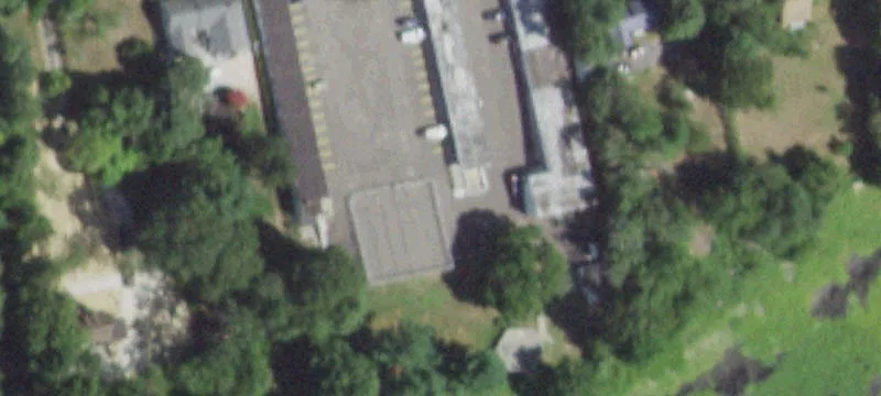 1433 Main St