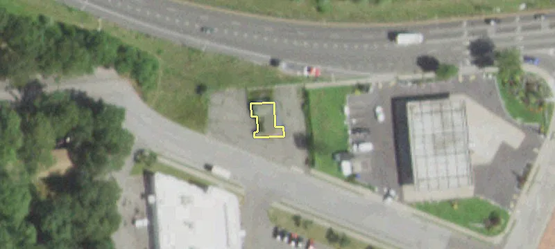 3 Service Rd