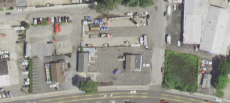 1479 Montauk Hwy