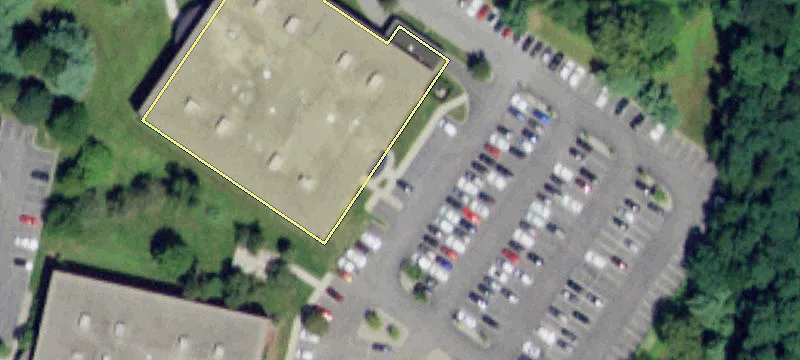 8 Airline Dr