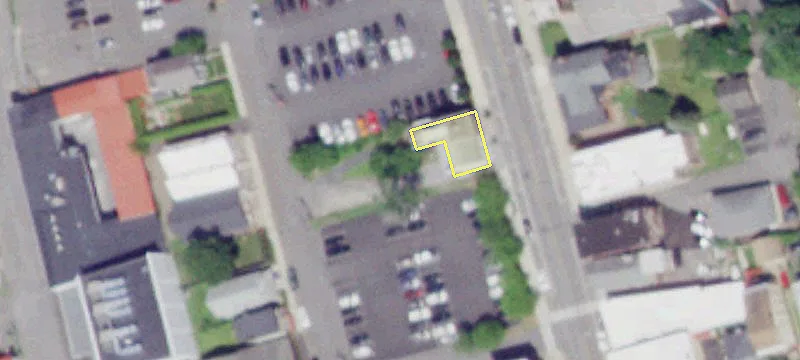 305 Main St