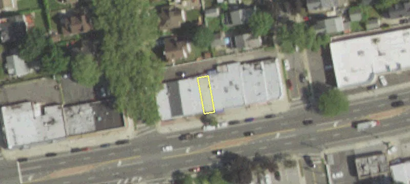 320 Hillside Ave