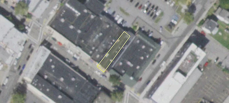 332 Main St