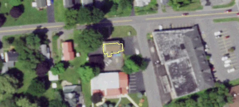 5768 Crabtree Ln