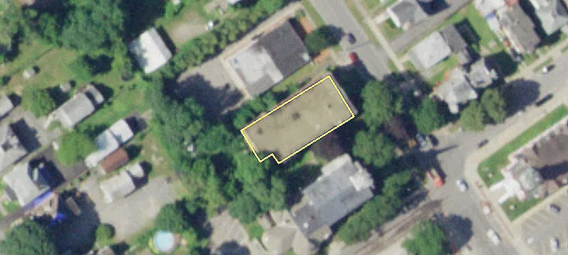 415 Main St