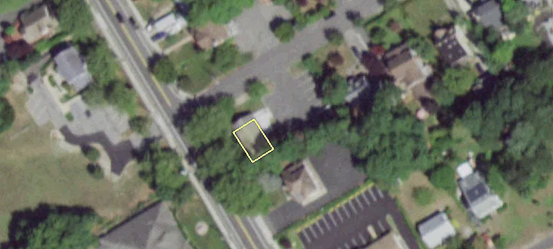 960 Roanoke Ave