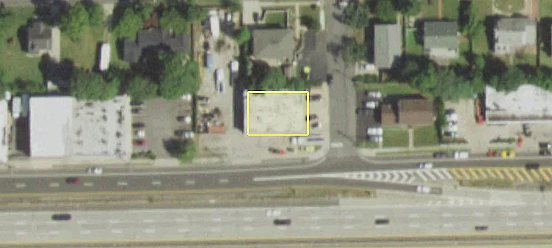 639 Sunrise Hwy
