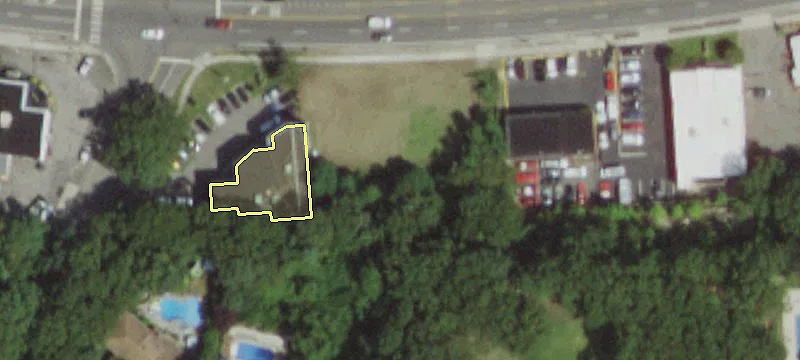 1056 Jericho Tpke