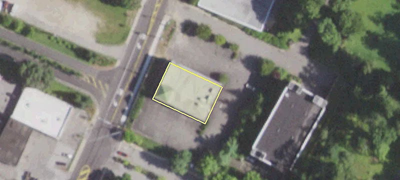 798 Bedford Rd